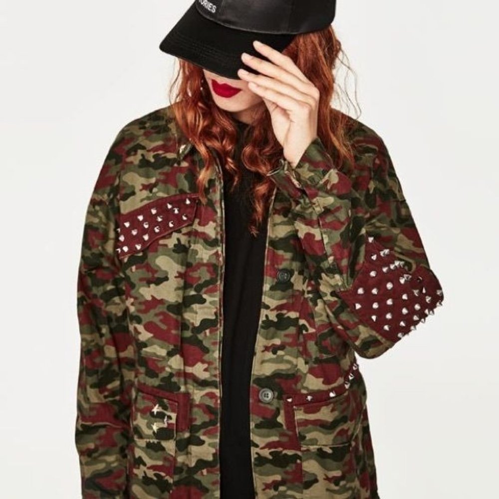 ZARA‎ Studded Distressed Camouflage Military Jacket Sz XS